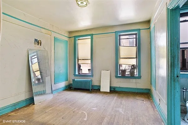 Sold by Dwell Residential Inc | media 4