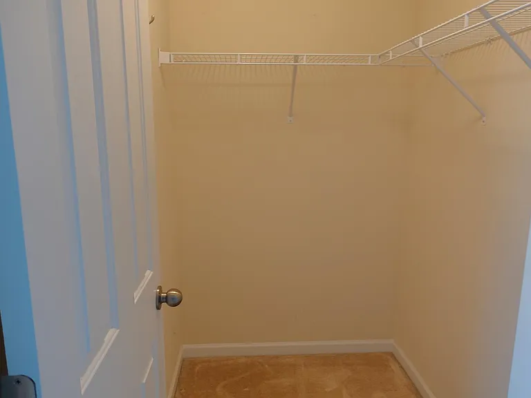 202 Elise Dr #1 — Photo 31