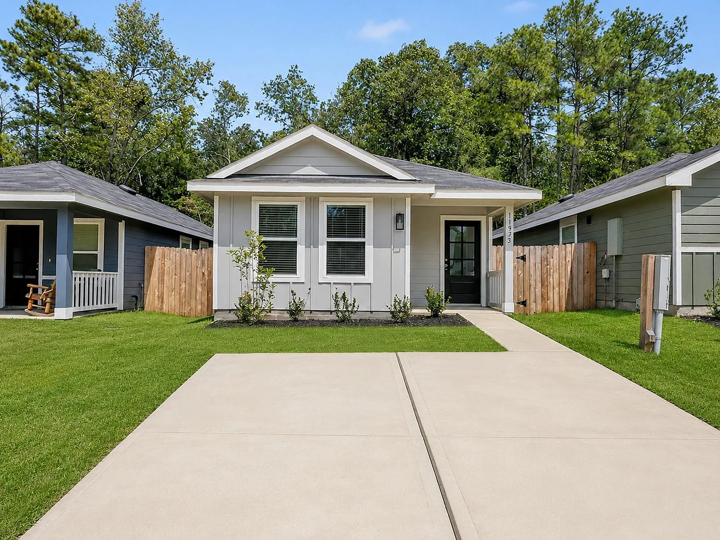 3 bed, 2.0 bath, 1023 sqft, $1,395 — Photo 2