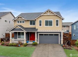 916 SW 341st St, Federal Way, WA 98023