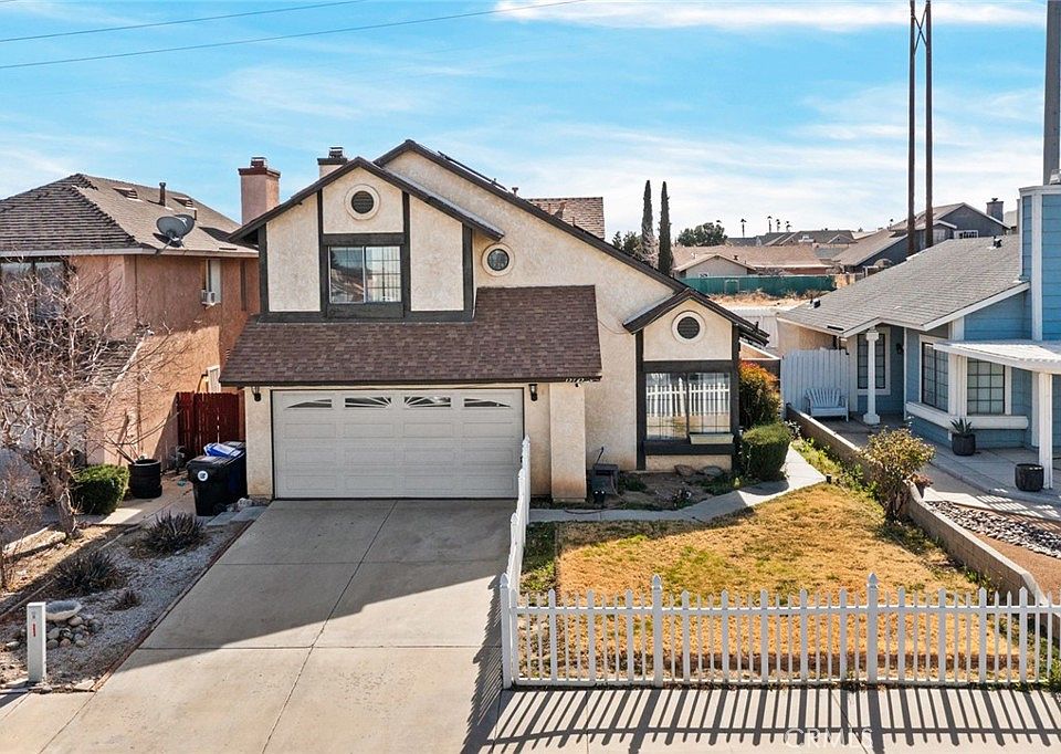1st image of 13725 Gemini St