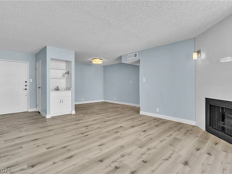 725 N Royal Crest Cir #237 — Photo 6