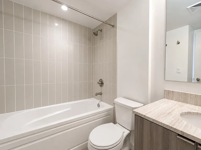 955 Bay St #2907 — Photo 10