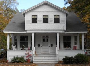 10 Summer St, Kennebunk, ME 04043