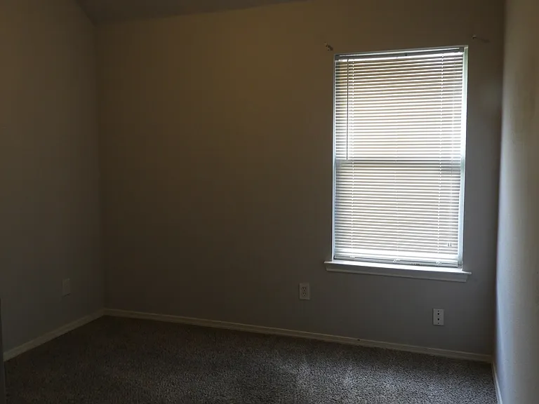 9132 Harrisburg Ln — Photo 12