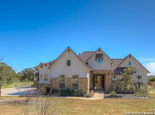 5752 High Forest Dr, New Braunfels, TX 78132