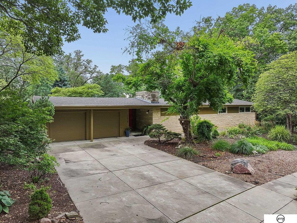 1st image of 1619 Circle Dr