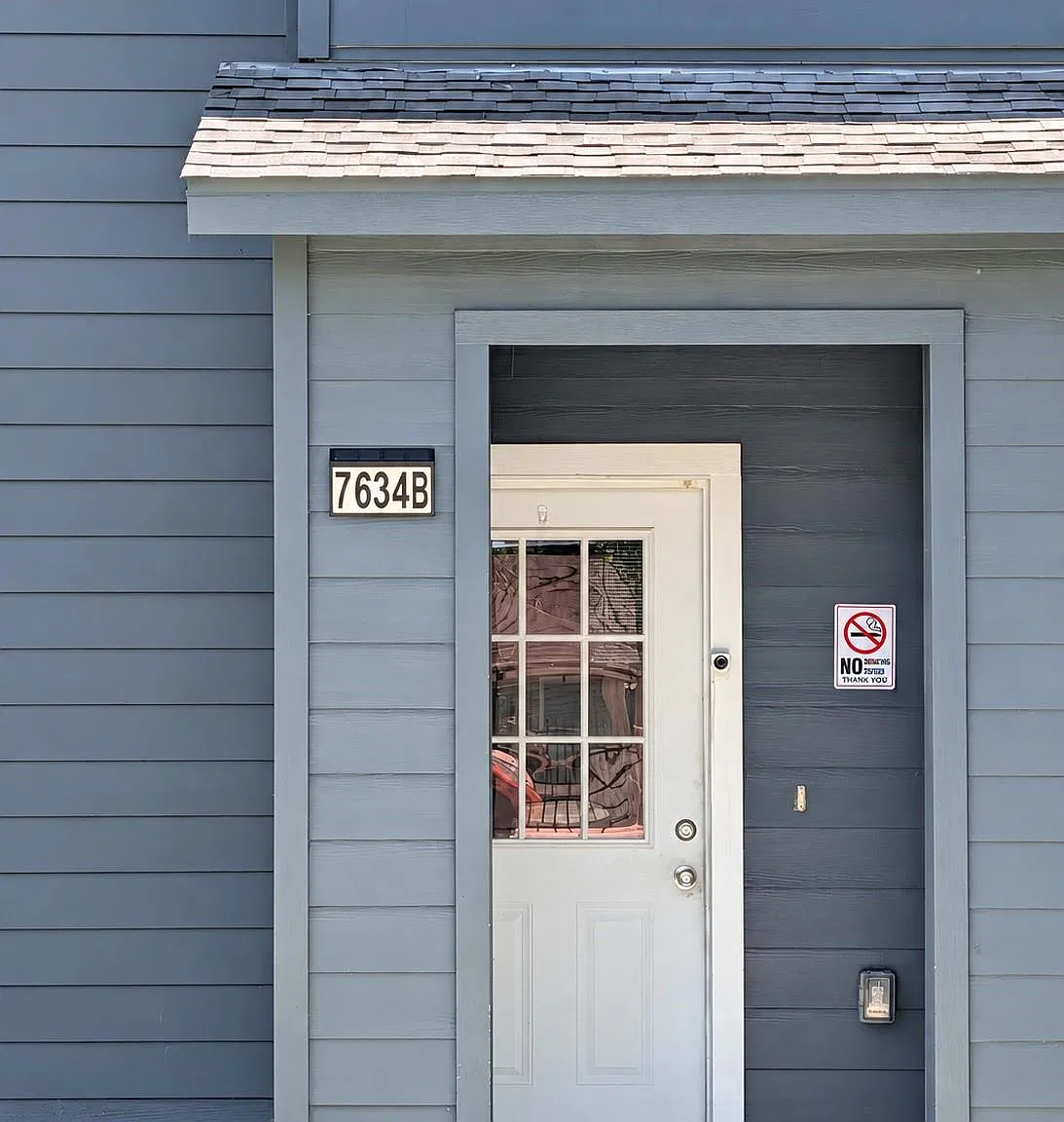 6 bed, 2.5 bath, 3597 sqft, $2,300 — Photo 4