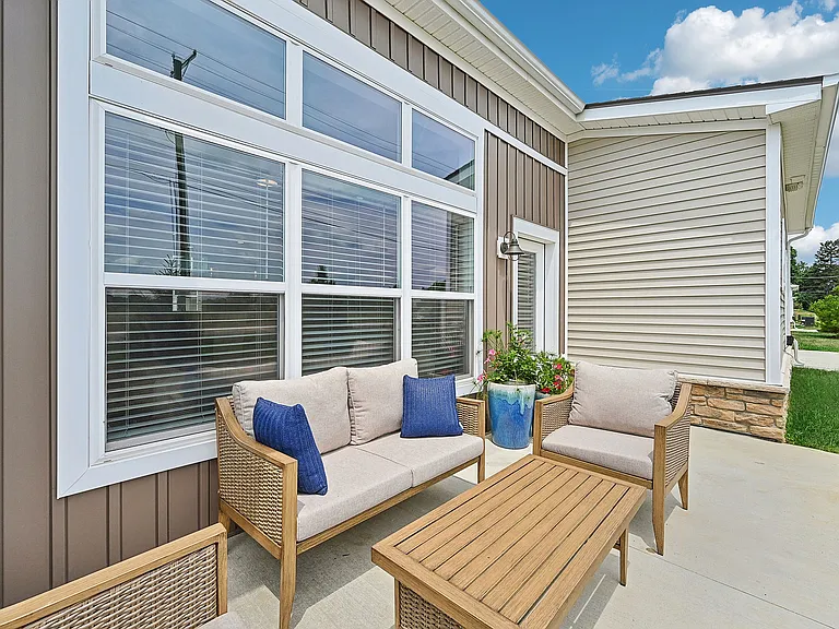 1 Bedroom | Rear Patio