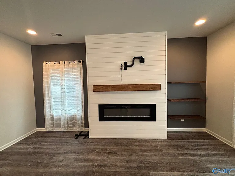 212 Oracle Cir — Photo 14