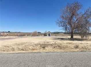 17668 Santa Fe Trl, Helendale, CA 92342