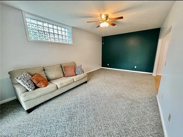 2919 Cliftmont Ave NE — Photo 26