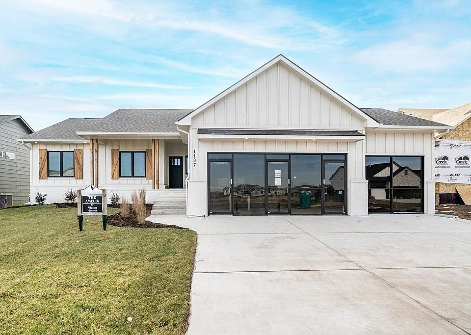 1137 W Shellbark St, Goddard, KS 67052 Zillow