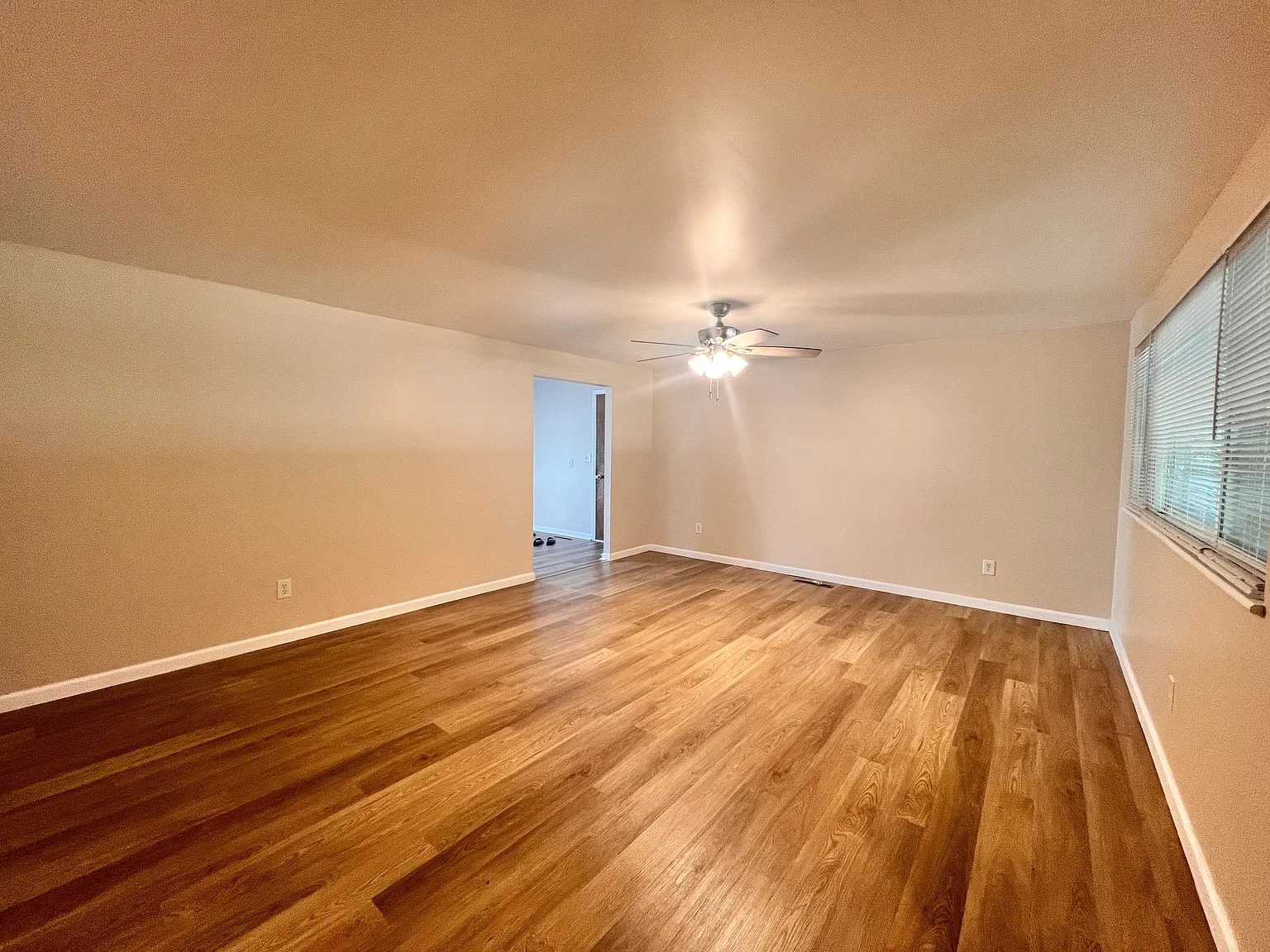 4 bed, 1579 sqft, $2,150 — Photo 4
