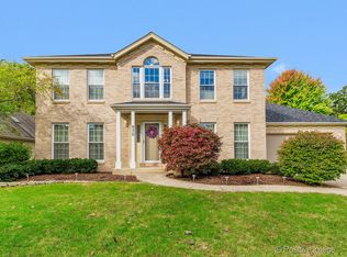 930 Willow Creek Rd, West Chicago, IL 60185