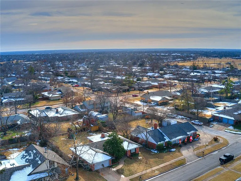 3608 Jim Robison Dr — Photo 33