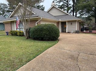 530 Bedford Cir, Madison, MS 39110