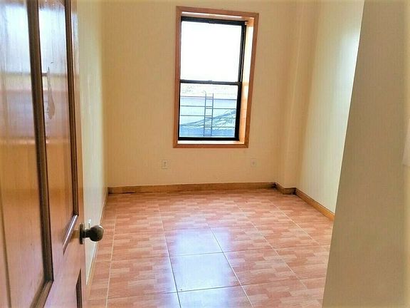 4th image of 5707 4th Ave APT 3R