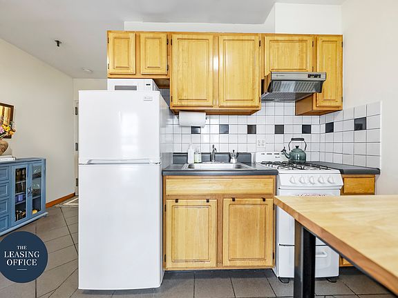 4th image of 523 9th Ave APT 2a