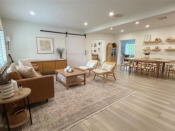 3rd image of 5785 SW 54th Ter