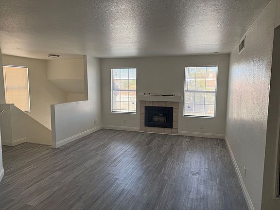 3rd image of 2801 N Rainbow Blvd APT 203