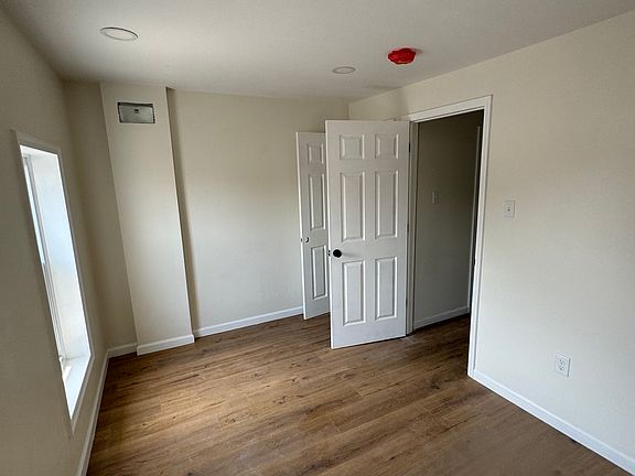 2nd image of 1105 W 2nd St