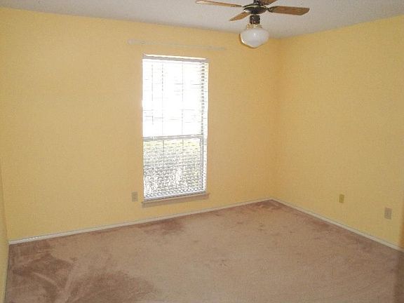 5th image of 7905 Marsh Ct