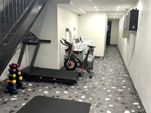 61 Ten Eyck Street image 1 of 1