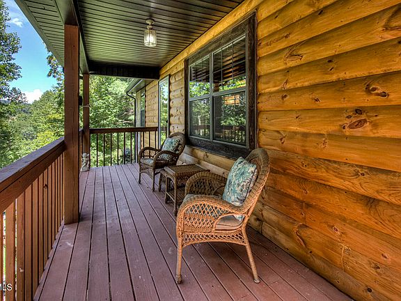 3764 Dollys Dr, Sevierville, TN 37876 | MLS #1207840 | Zillow