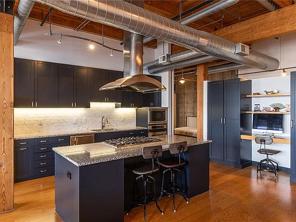 2nd image of 210 W 5th St APT 203