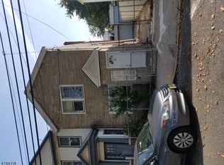 24 Duryea St, Newark, NJ 07103