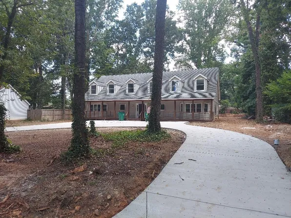 1616 Lisbon Ln, Charlotte, NC 28269