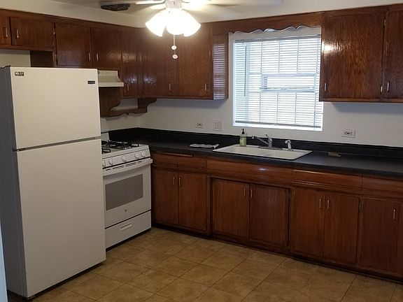 3rd image of 1633 Harlem Ave #Gw
