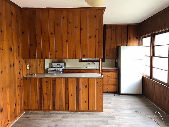 3rd image of 9820 1/2 Workman Ave