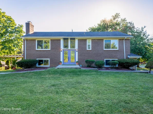 9218 Axminster Dr, Louisville, KY 40299