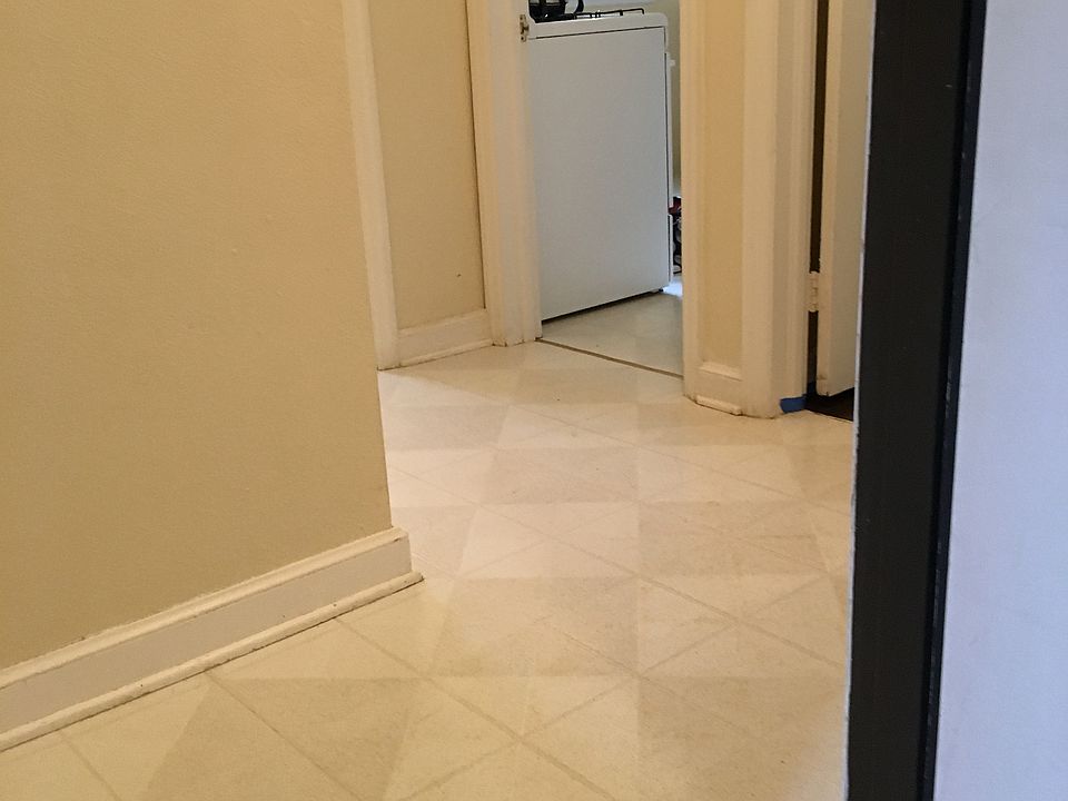 1st image of 2125 Auburn St APT 1E