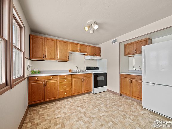 4th image of 307 Villa Vista St