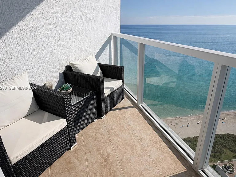 16699 Collins Ave #3009 — Photo 13