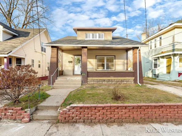 231 Brown St SE, Grand Rapids, MI 49507