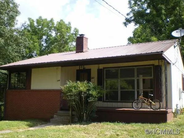 206 West Ln, Brevard, NC 28712