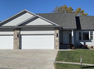 4340 W Hub Hall Dr, Lincoln, NE 68528