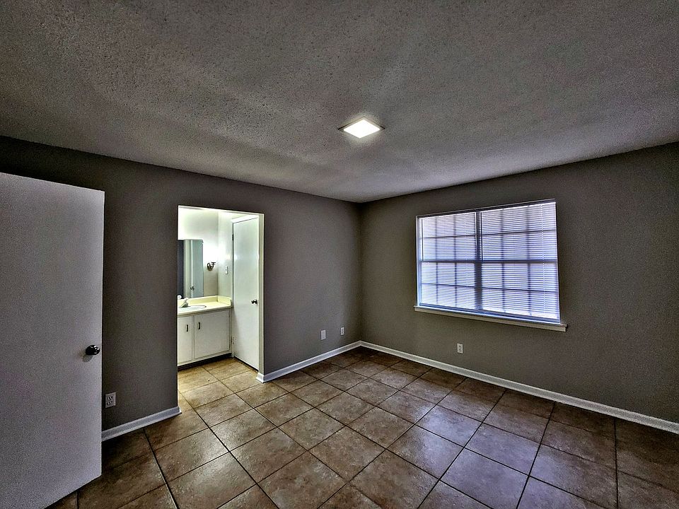 209 Cloverleaf Apartments 209 Cloverleaf Dr Athens AL Zillow