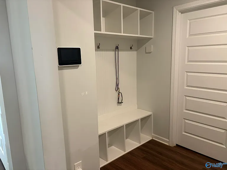 227 Shubert Dr — Photo 17