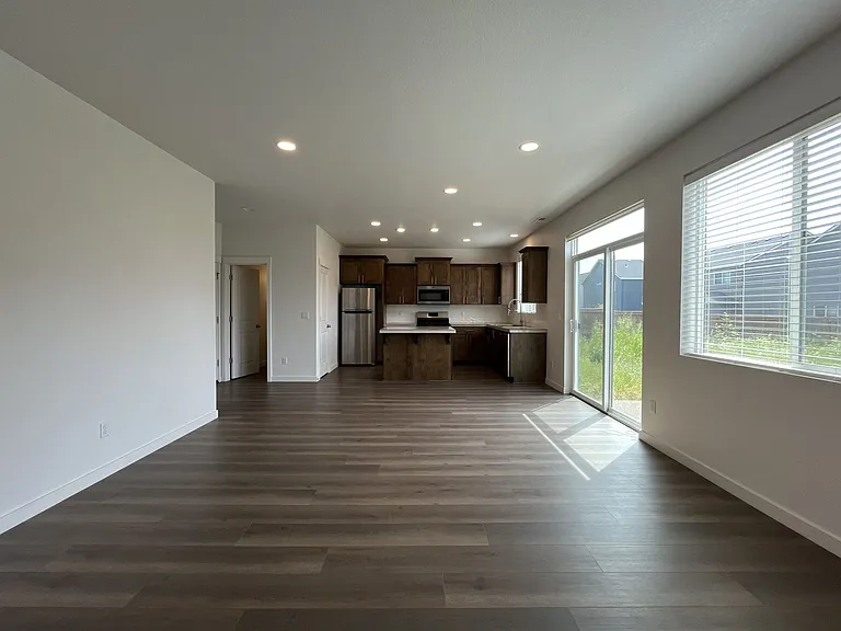 2095 S Heather St — Photo 17