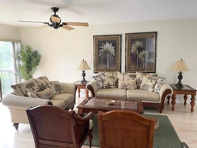 2 bed, 2.5 bath, 1810 sqft, $7,000 — Photo 4