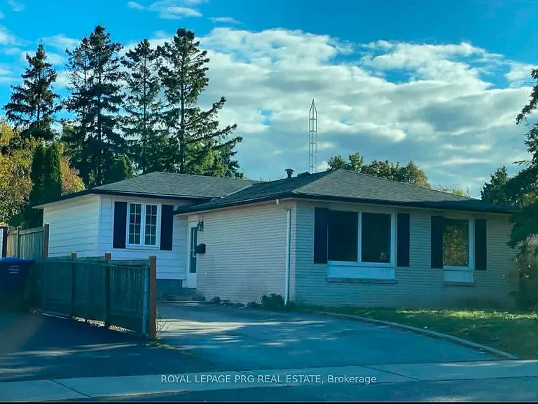 4 Duke Rd — Photo 2