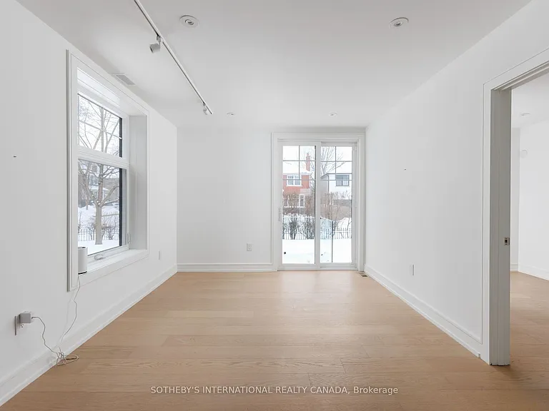 159 Humbervale Blvd — Photo 18