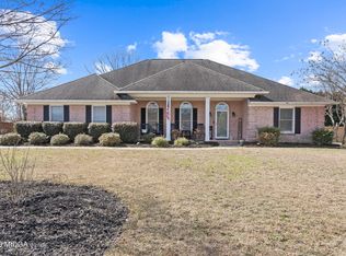 212 Wexford Cir, Bonaire, GA