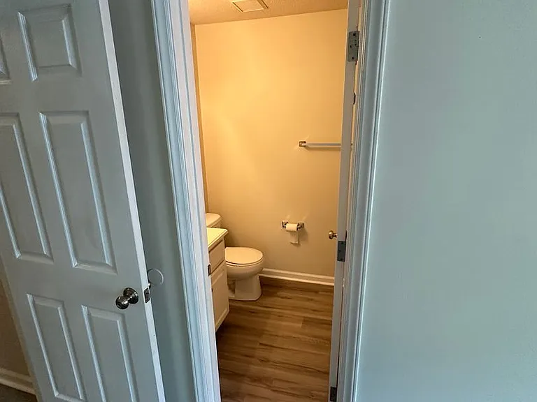 3475 Forestdale Dr #2B — Photo 15