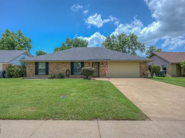 502 Northpark Dr, Bossier City, LA 71111